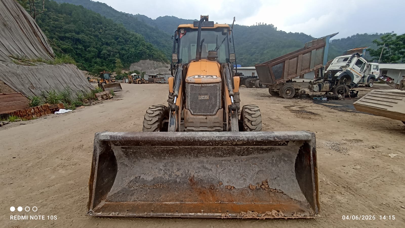 JCB 4DX Backhoe Loader (2021) photo 2